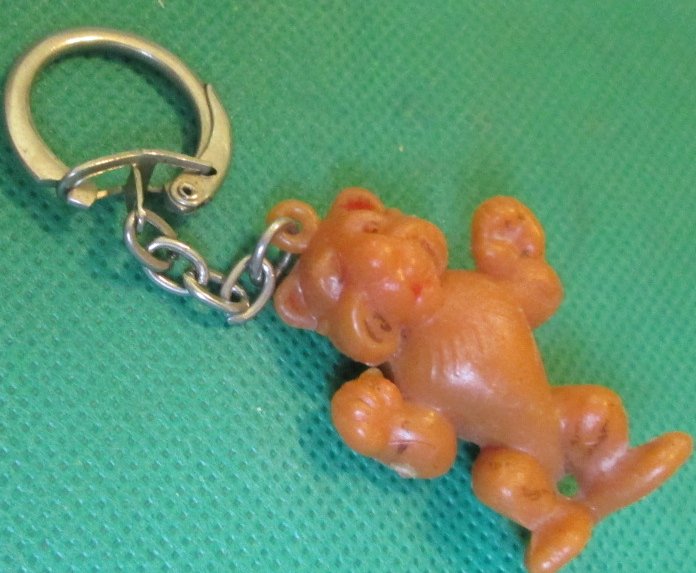 Vintage LION plastic charm keyring key chain 2", made Hong Kong