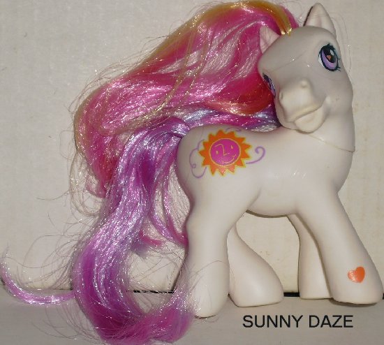 Hasbro G3 My Little Pony MLP SUNNY DAZE head turned Hasbro G3 My Little Pony MLP SUNNY DAZE head turned